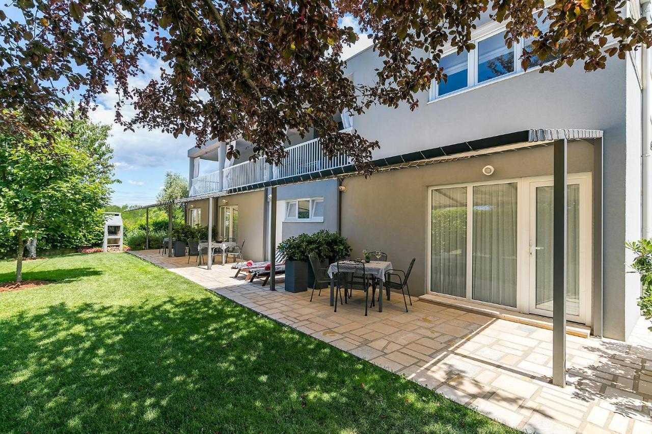 פורץ Apartments Dama מראה חיצוני תמונה