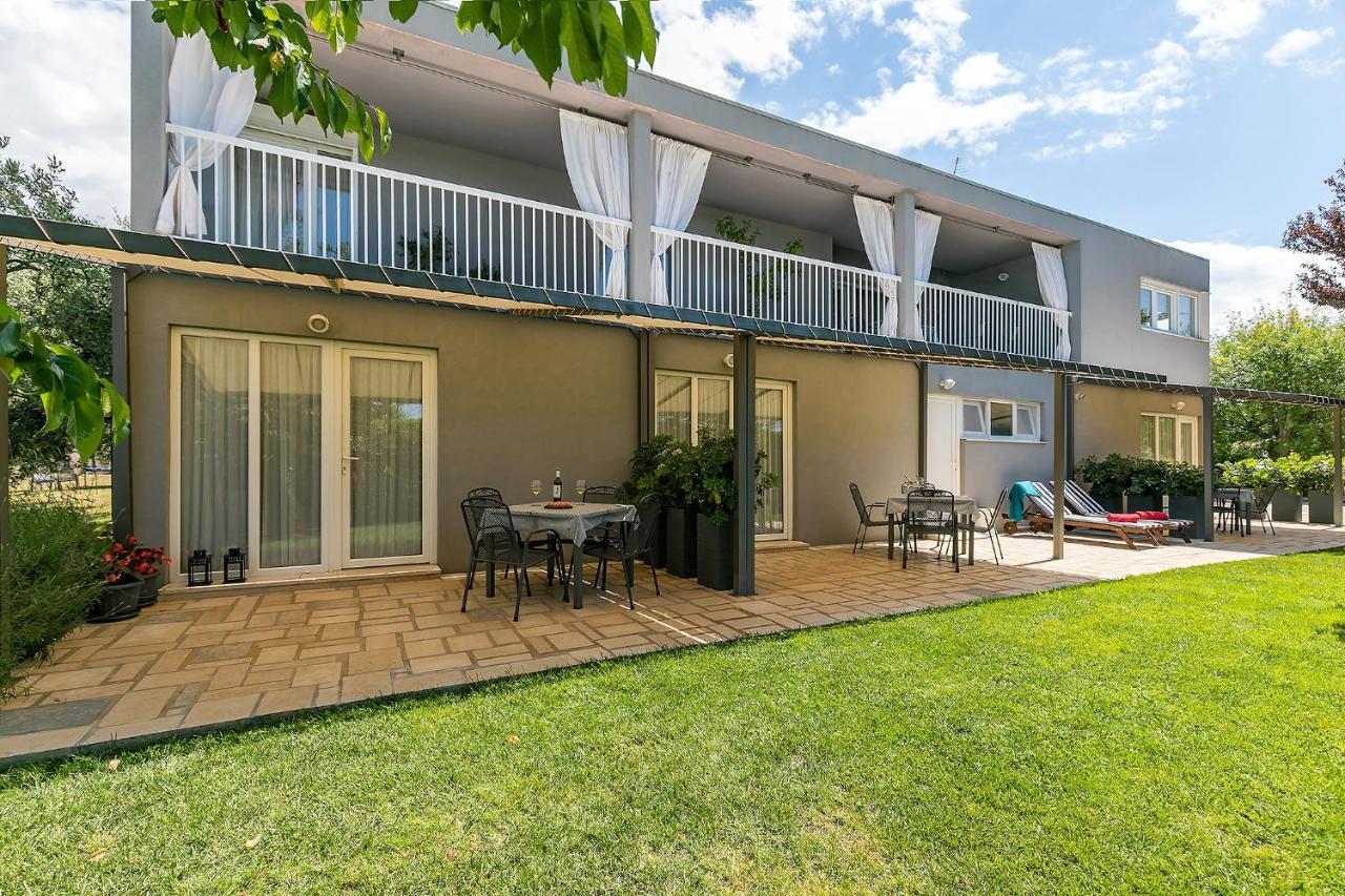 פורץ Apartments Dama מראה חיצוני תמונה