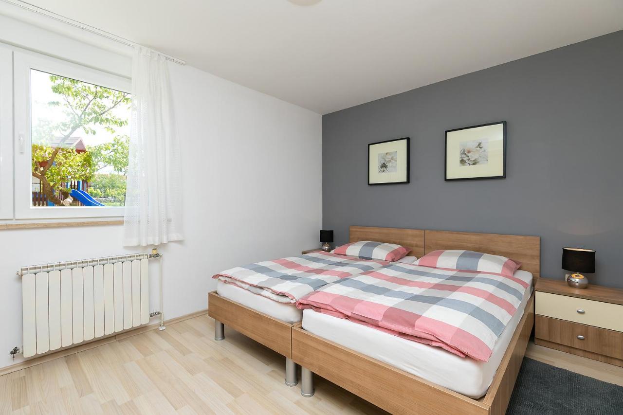 פורץ Apartments Dama מראה חיצוני תמונה